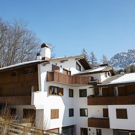 Villa Franchetti - Stayincortina กอร์ตินาดัมเปซโซ ภายนอก รูปภาพ