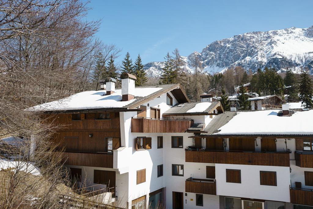 Villa Franchetti - Stayincortina กอร์ตินาดัมเปซโซ ภายนอก รูปภาพ